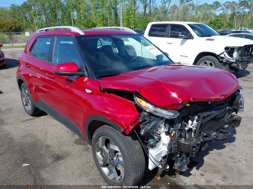 2025 Hyundai Venue VIN KMHRC8A35SU371409 IAAI salvage auction — FRONT END, Certificate Of Destruction (Florida), sold $25 on 2026-07-28 (photo 1)