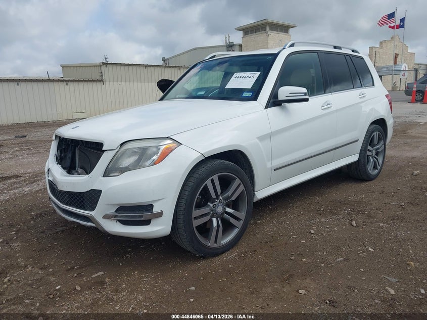 2013 Mercedes-benz Glk-klasse VIN WDCGG5HB7DG072821 IAAI salvage auction — FRONT END, Original (Texas), sold $4,600 on 2026-07-29 (photo 2)