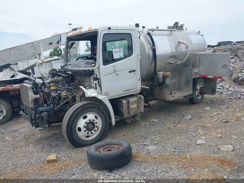 2020 Hino 258/268 VIN 5PVNJ8JL0L5S52400 IAAI salvage auction — FRONT END, Clear (Tennessee), sold $175 on 2026-07-23 (photo 2)