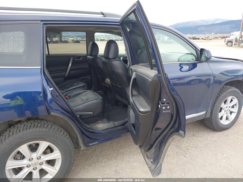 2013 Toyota Highlander VIN 5TDBK3EH2DS199753 IAAI salvage auction — FRONT END, Salvage (Montana), sold $1,600 on 2026-07-15 (photo 8)