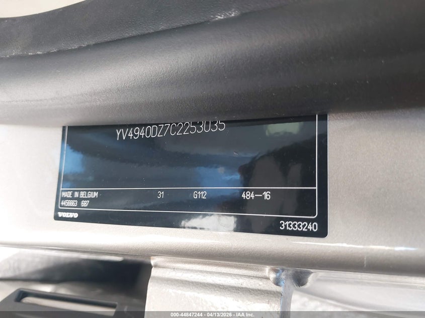 2012 Volvo Xc60 VIN YV4940DZ7C2253035 IAAI salvage auction — LEFT & RIGHT, Salvage Title, sold $525 on 2026-07-06 (photo 9)