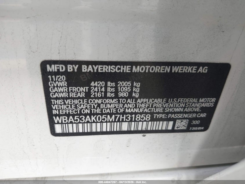 2021 BMW 2er VIN WBA53AK05M7H31858 IAAI salvage auction — THEFT, Salvage Title, sold $5,600 on 2026-07-13 (photo 9)