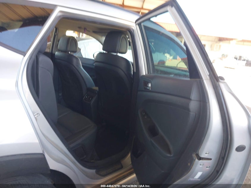 2016 Hyundai Tucson VIN KM8J3CA27GU155995 IAAI salvage auction — FRONT END, Salvage (Arizona), sold $1,750 on 2026-07-28 (photo 8)