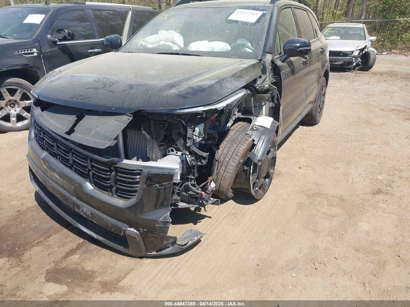 2025 Kia Sorento VIN 5XYRKDJF2SG393427 IAAI salvage auction — FRONT END, Salvage - 75% Or Less (Maryland), sold $12,200 on 2026-07-11 (photo 6)
