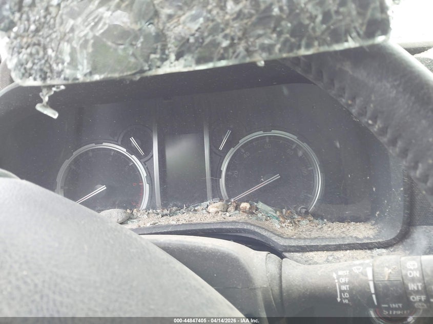2022 Toyota 4runner VIN JTERU5JR6N5972648 IAAI salvage auction — ROLLOVER, Wait Title, sold $6,974 on 2026-07-25 (photo 7)