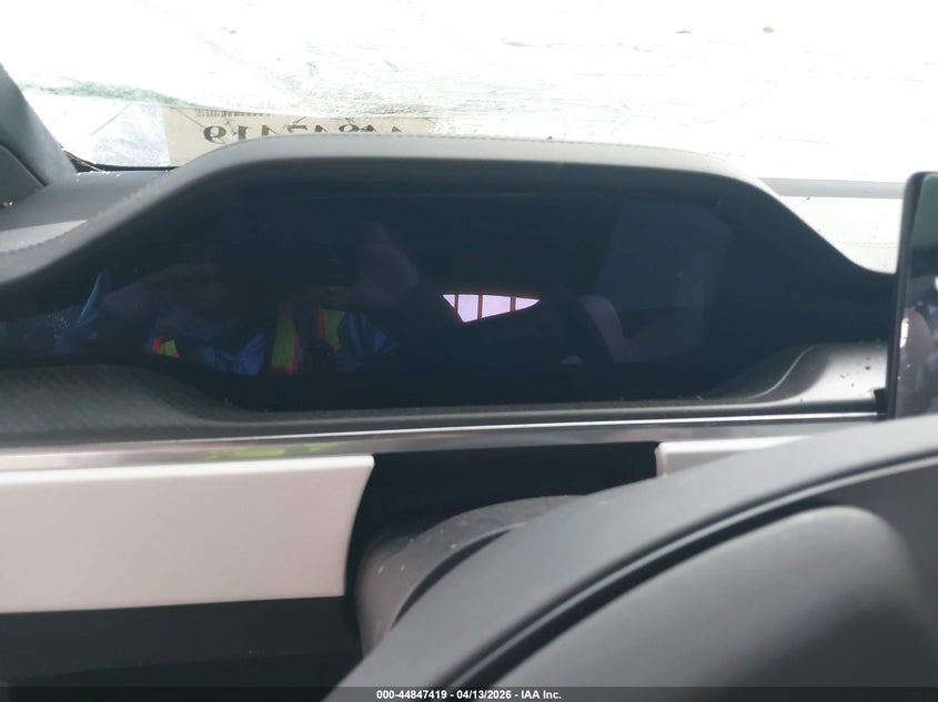 2023 Tesla Model x VIN 7SAXCBE61PF404194 IAAI salvage auction — ROLLOVER, Salvage Title, sold $11,700 on 2026-07-09 (photo 7)