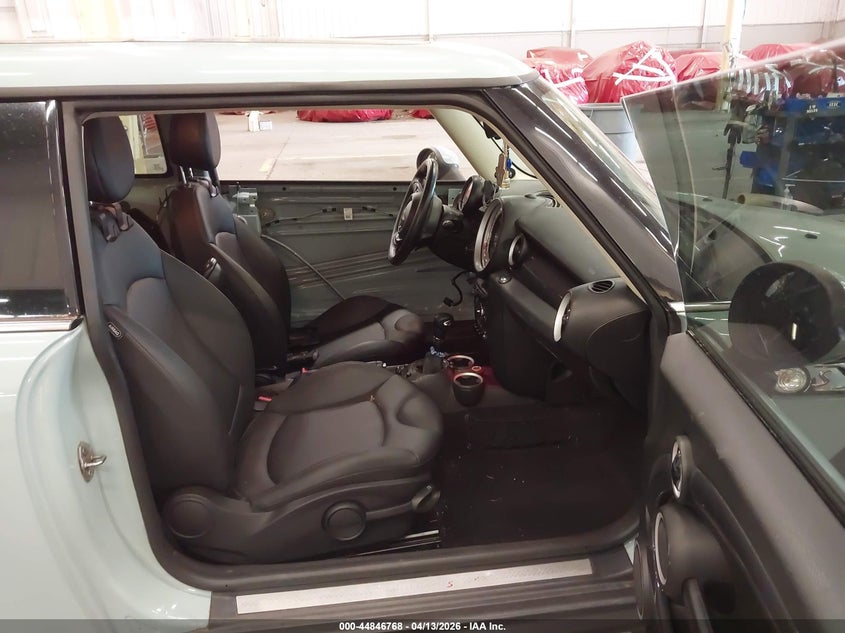 2012 Mini Cooper VIN WMWSV3C58CT387514 IAAI salvage auction — REAR END, Salvage Title, sold $525 on 2026-07-30 (photo 5)
