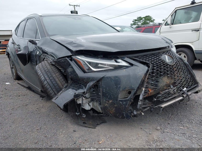 2022 Lexus Ux VIN JTHR3JBH6N2054050 IAAI salvage auction — FRONT & REAR, Wait Title, sold $2,250 on 2026-07-21 (photo 6)