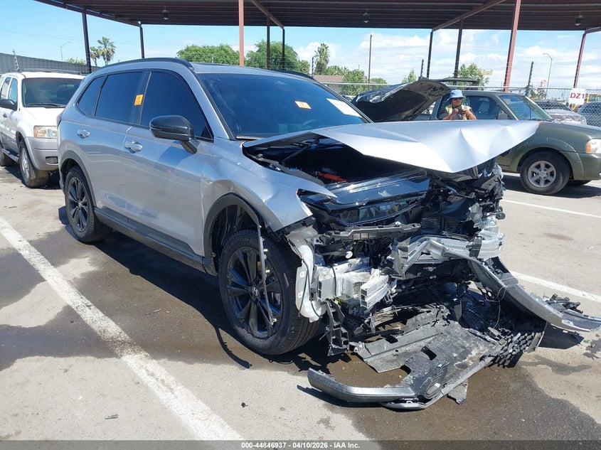 2026 Honda Cr-v VIN 7FARS6H92TE029971 IAAI salvage auction — BIOHAZARD/CHEMICAL, Wait Title, sold $8,450 on 2026-07-28 (photo 1)