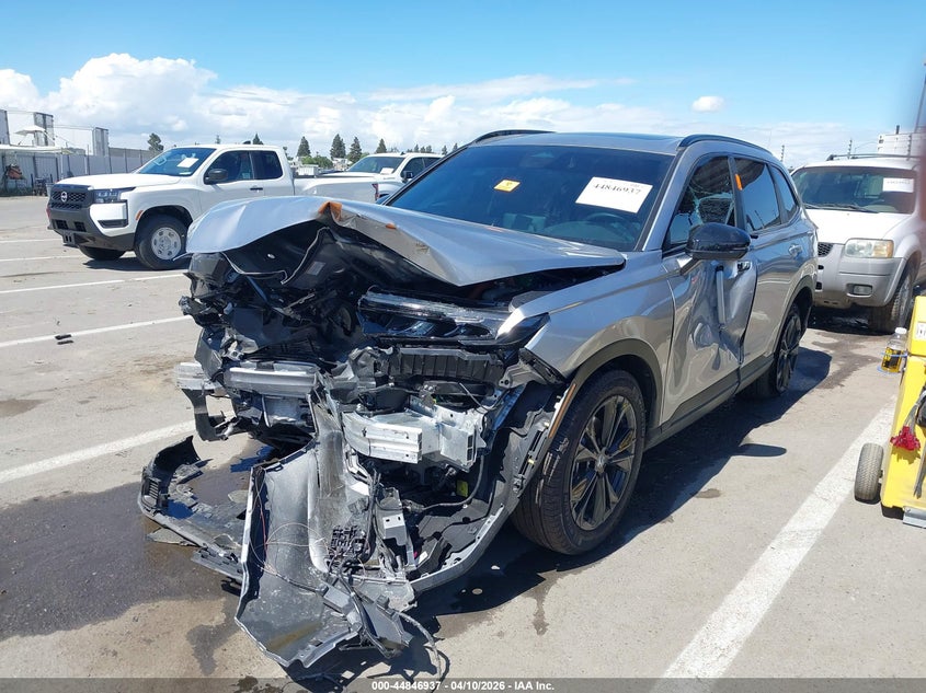 2026 Honda Cr-v VIN 7FARS6H92TE029971 IAAI salvage auction — BIOHAZARD/CHEMICAL, Wait Title, sold $8,450 on 2026-07-28 (photo 2)