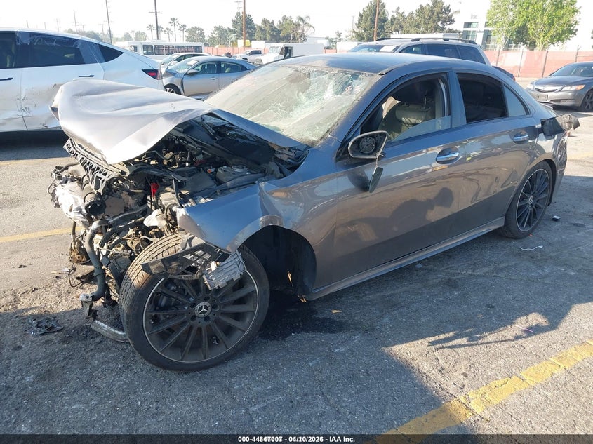 2019 Mercedes-benz A-klasse VIN WDD3G4EB3KW005743 IAAI salvage auction — FRONT END, Salvage Title, sold $1,600 on 2026-07-21 (photo 2)