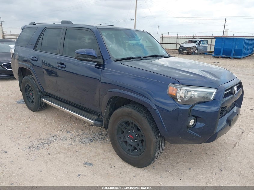 2021 Toyota 4runner VIN JTEMU5JR0M5888477 IAAI salvage auction — HAIL, Wait Title, sold $16,000 on 2026-07-16 (photo 1)