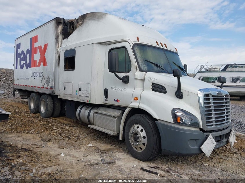 2016 Freightliner Cascadia 113 VIN 3ALAGGDV5GSGW9397 IAAI salvage auction — BURN, Non-Repairable (Tennessee), sold $2,250 on 2026-07-08 (photo 2)