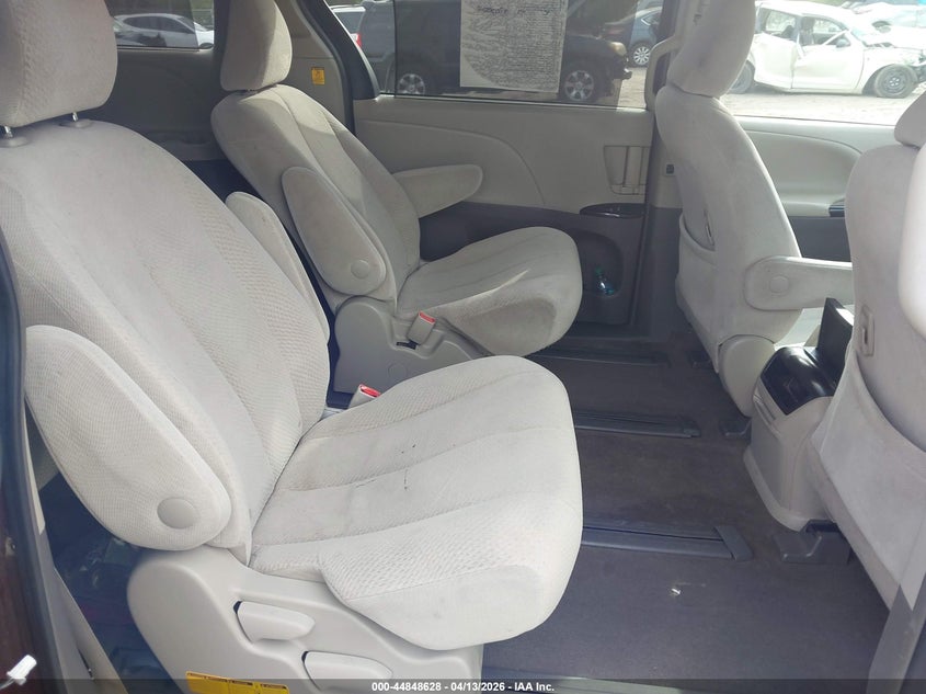 2013 Toyota Sienna VIN 5TDJK3DC3DS051189 IAAI salvage auction — FRONT END, Salvage (Georgia), sold $1,550 on 2026-07-10 (photo 8)