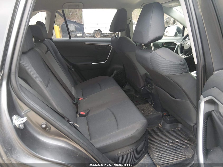 2022 Toyota Rav 4 VIN JTMLWRFV6ND159270 IAAI salvage auction — REAR END, Salvage (Vermont), sold $11,250 on 2026-07-16 (photo 8)