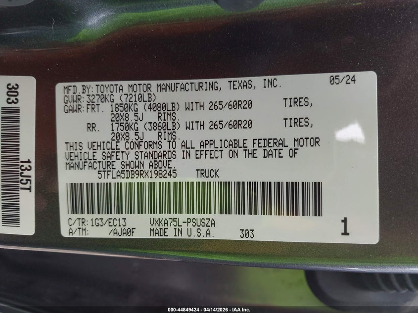 2024 Toyota Tundra VIN 5TFLA5DB9RX198245 IAAI salvage auction — LEFT REAR, Original (Texas), sold $19,725 on 2026-07-29 (photo 9)