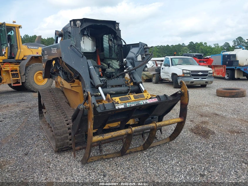 2024 John deere 331g VIN 1T0331GMCRF458166 IAAI salvage auction — Unknown, Bill Of Sale (Texas), sold $25,700 on 2026-07-09 (photo 1)
