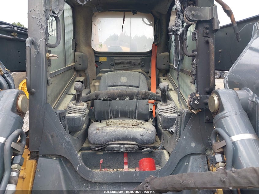 2024 John deere 331g VIN 1T0331GMCRF458166 IAAI salvage auction — Unknown, Bill Of Sale (Texas), sold $25,700 on 2026-07-09 (photo 8)