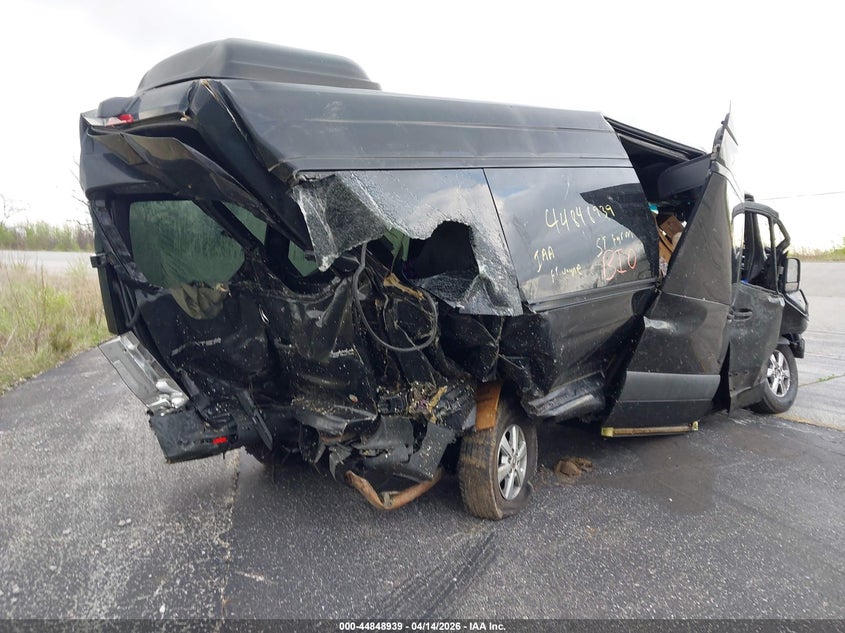 2020 Mercedes-benz Sprinter VIN W1Z4EGHY1LT027773 IAAI salvage auction — REAR END, Salvage (Pennsylvania), sold $500 on 2026-07-17 (photo 6)