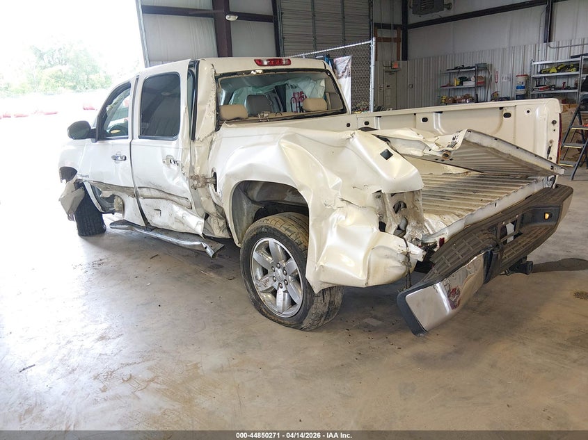 2012 Gmc SIERRA VIN 3GTP1VE07CG279853 IAAI salvage auction — SIDE, Wait Title, sold $2,100 on 2026-08-24 (photo 3)