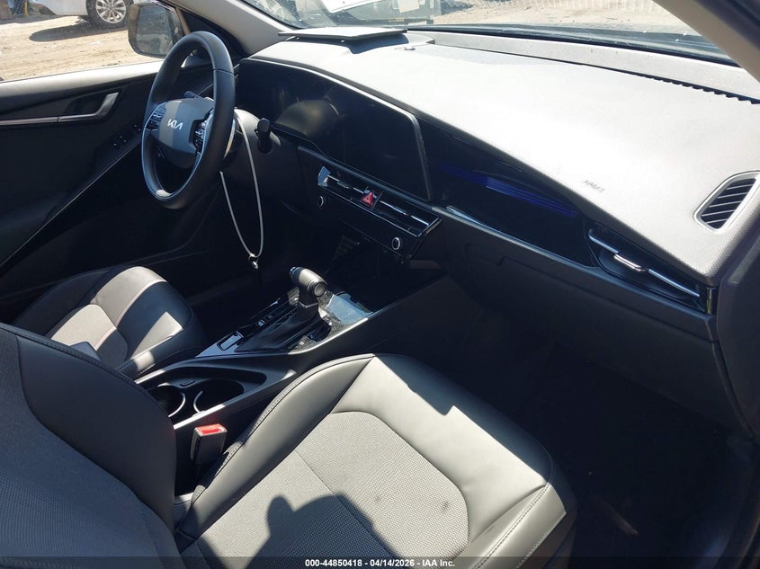 2023 Kia Niro VIN KNDCR3LE6P5085502 IAAI salvage auction — FRONT END, Salvage Title, sold $5,100 on 2026-07-28 (photo 5)