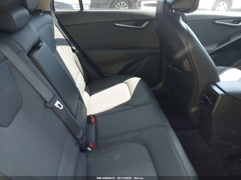 2023 Kia Niro VIN KNDCR3LE6P5085502 IAAI salvage auction — FRONT END, Salvage Title, sold $5,100 on 2026-07-28 (photo 8)