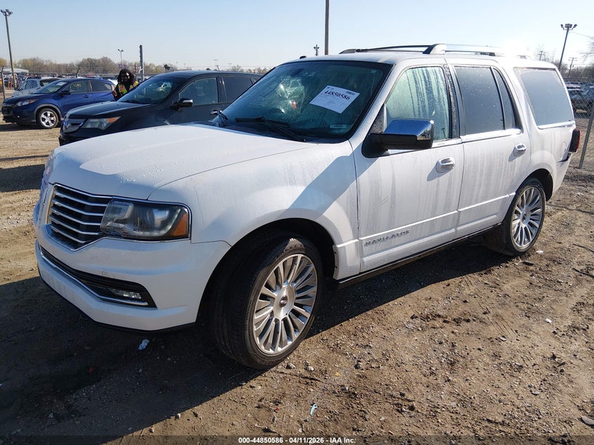 2015 Lincoln Navigator VIN 5LMJJ2JT1FEJ05396 IAAI salvage auction — REAR END, Salvage Title, sold $2,450 on 2026-07-21 (photo 2)