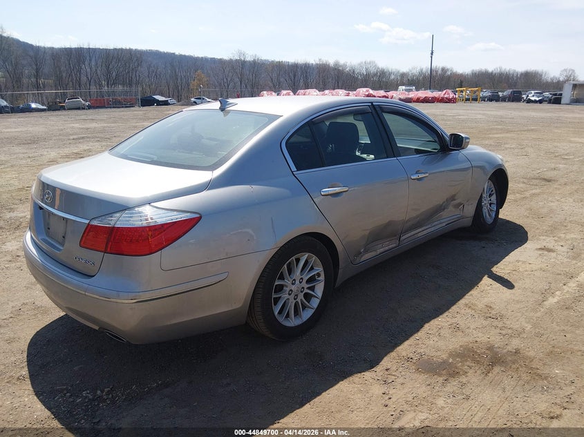 2009 Hyundai Genesis VIN KMHGC46E49U043581 IAAI salvage auction — SIDE, Salvage (New Jersey), sold $25 on 2026-07-16 (photo 4)