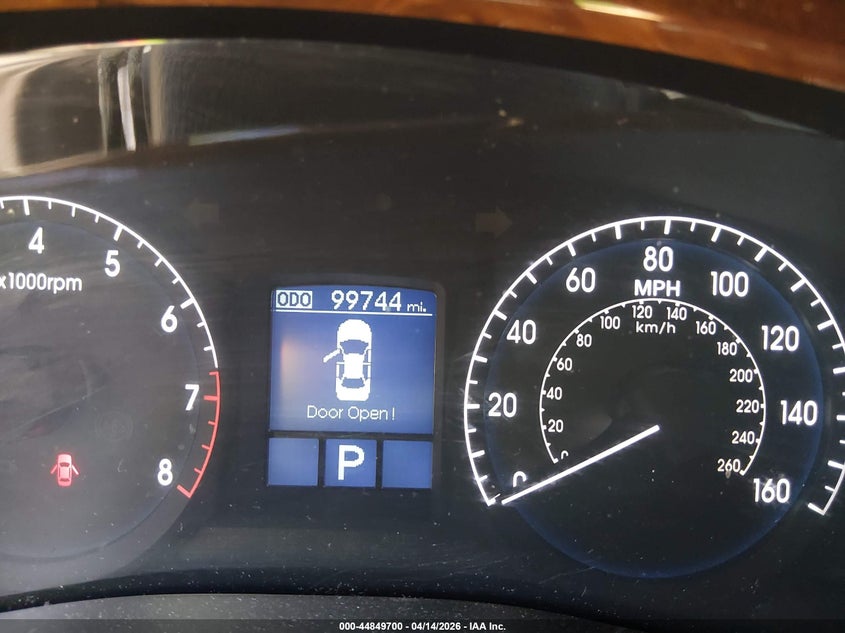2009 Hyundai Genesis VIN KMHGC46E49U043581 IAAI salvage auction — SIDE, Salvage (New Jersey), sold $25 on 2026-07-16 (photo 7)