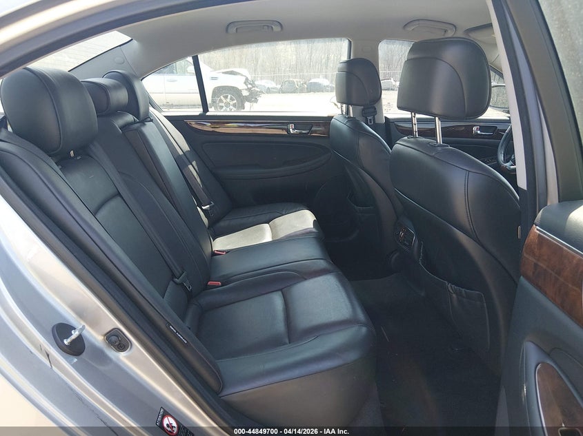 2009 Hyundai Genesis VIN KMHGC46E49U043581 IAAI salvage auction — SIDE, Salvage (New Jersey), sold $25 on 2026-07-16 (photo 8)