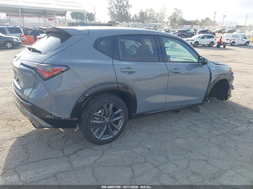 2025 Acura Adx VIN 3HDSA1H5XSM704183 IAAI salvage auction — LEFT SIDE, Salvage Title, sold $5,950 on 2026-07-08 (photo 4)