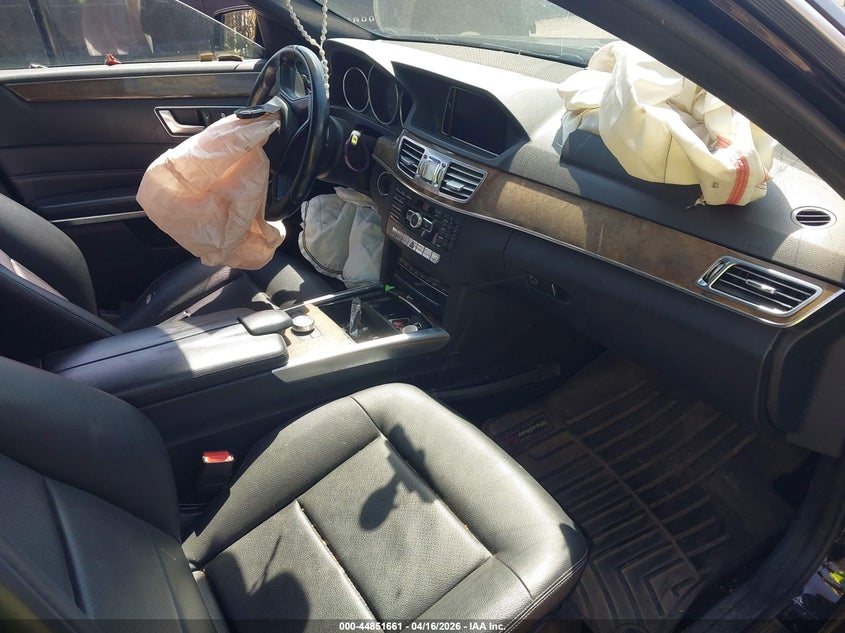 2015 Mercedes-benz E-klasse VIN WDDHF8JB7FB127329 IAAI salvage auction — FRONT END, Salvage (Rhode Island), sold $1,575 on 2026-07-07 (photo 5)