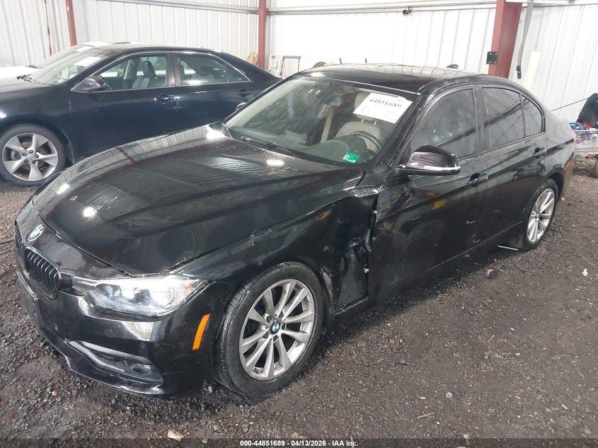 2016 BMW 3er VIN WBA8E1G54GNT36661 IAAI salvage auction — LEFT FRONT, Clear (Virginia), sold $2,825 on 2026-07-30 (photo 2)