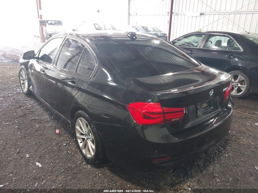 2016 BMW 3er VIN WBA8E1G54GNT36661 IAAI salvage auction — LEFT FRONT, Clear (Virginia), sold $2,825 on 2026-07-30 (photo 3)