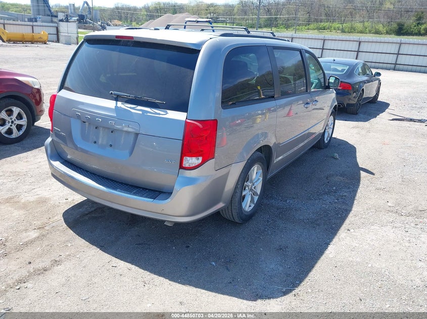 2014 Dodge Caravan VIN 2C4RDGCG4ER142443 IAAI salvage auction — LEFT FRONT, Salvage (Iowa), sold $25 on 2026-07-18 (photo 4)