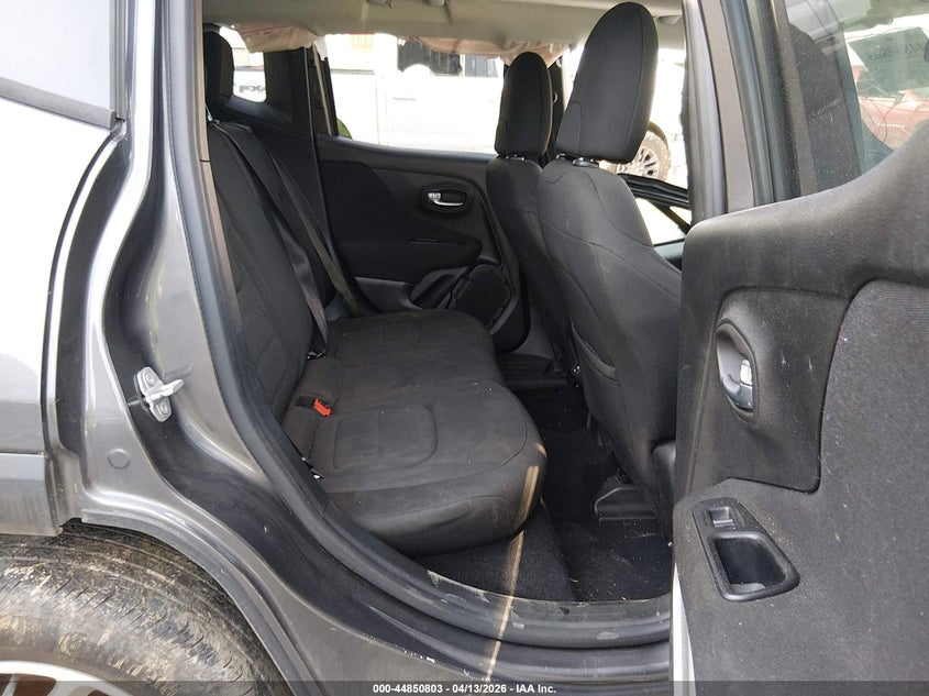 2018 Jeep Renegade VIN ZACCJABB1JPH57290 IAAI salvage auction — LEFT SIDE, Salvage Title, sold $950 on 2026-07-08 (photo 8)