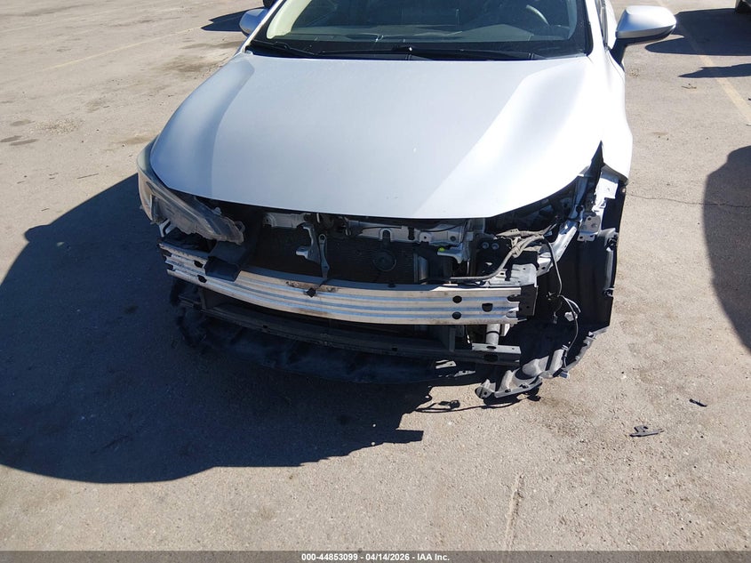 2021 Toyota Corolla VIN 5YFEPMAE5MP250770 IAAI salvage auction — FRONT END, Wait Title, sold $4,300 on 2026-07-16 (photo 6)