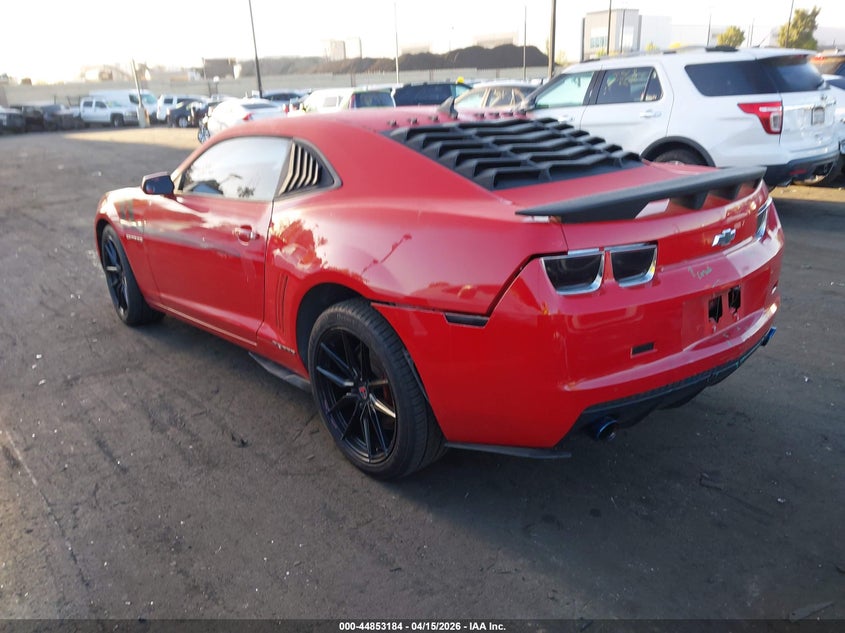 2011 Chevrolet Camaro VIN 2G1FA1ED1B9121016 IAAI salvage auction — FRONT & REAR, Salvage Certificate (California), sold $2,000 on 2026-07-12 (photo 3)