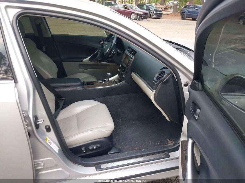 2012 Lexus Is VIN JTHCF5C29C5054859 IAAI salvage auction — FRONT & REAR, Wait Title, sold $1,400 on 2026-07-14 (photo 5)