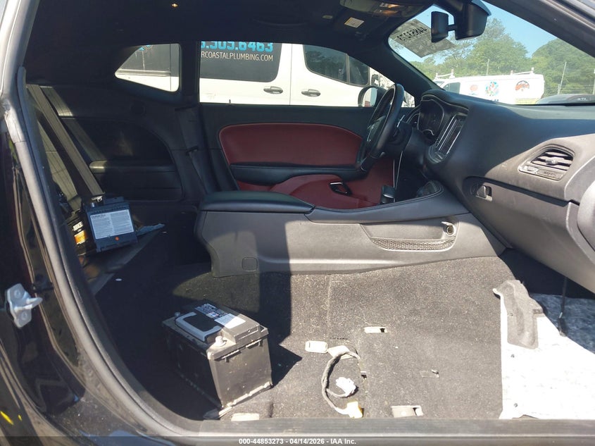 2019 Dodge Challenger VIN 2C3CDZL95KH751808 IAAI salvage auction — UNKNOWN, Wait Title, sold $41,475 on 2026-07-20 (photo 5)