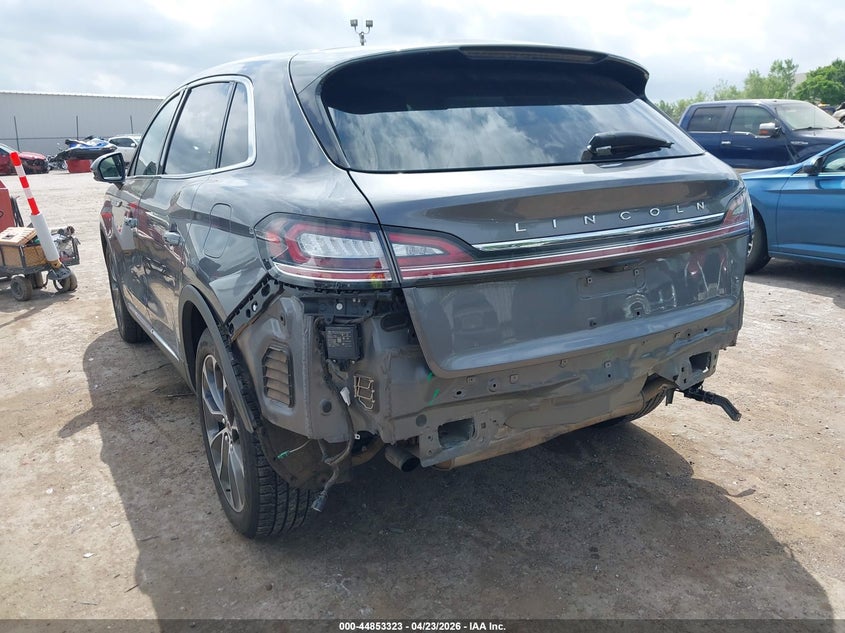 2021 Lincoln Nautilus VIN 2LMPJ8K99MBL07323 IAAI salvage auction — REAR END, Salvage Title, sold $7,600 on 2026-09-12 (photo 3)