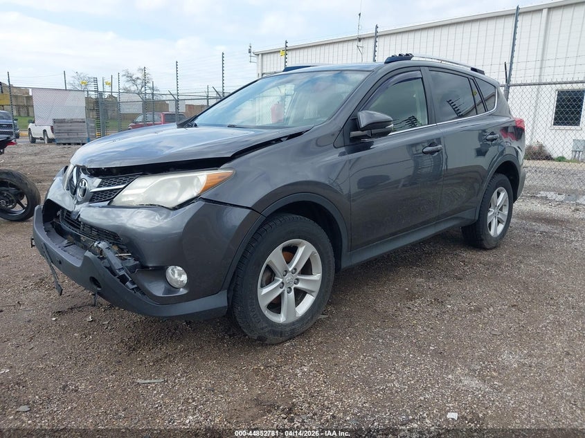 2014 Toyota Rav 4 VIN JTMRFREV1ED065759 IAAI salvage auction — FRONT END, Salvage (Illinois), sold $4,250 on 2026-07-08 (photo 2)