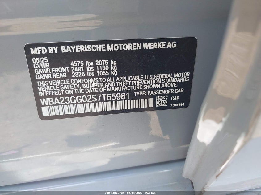 2025 BMW 2er VIN WBA23GG02S7T65981 IAAI salvage auction — FRONT END, Wait Title, sold $14,400 on 2026-08-12 (photo 9)