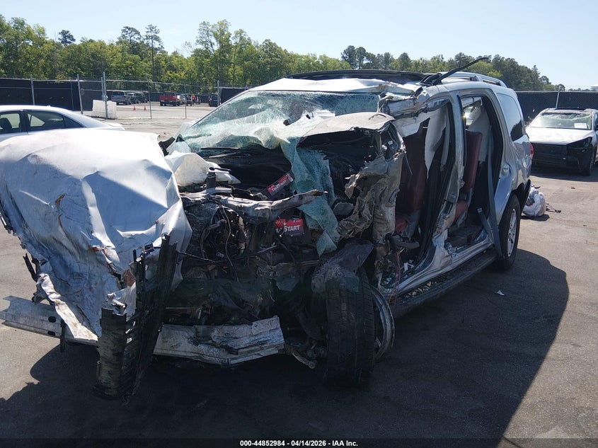 2022 Toyota Sequoia VIN 5TDAY5B18NS187654 IAAI salvage auction — ROLLOVER, Salvage (Pennsylvania), sold $3,300 on 2026-07-08 (photo 2)