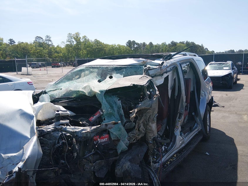 2022 Toyota Sequoia VIN 5TDAY5B18NS187654 IAAI salvage auction — ROLLOVER, Salvage (Pennsylvania), sold $3,300 on 2026-07-08 (photo 6)