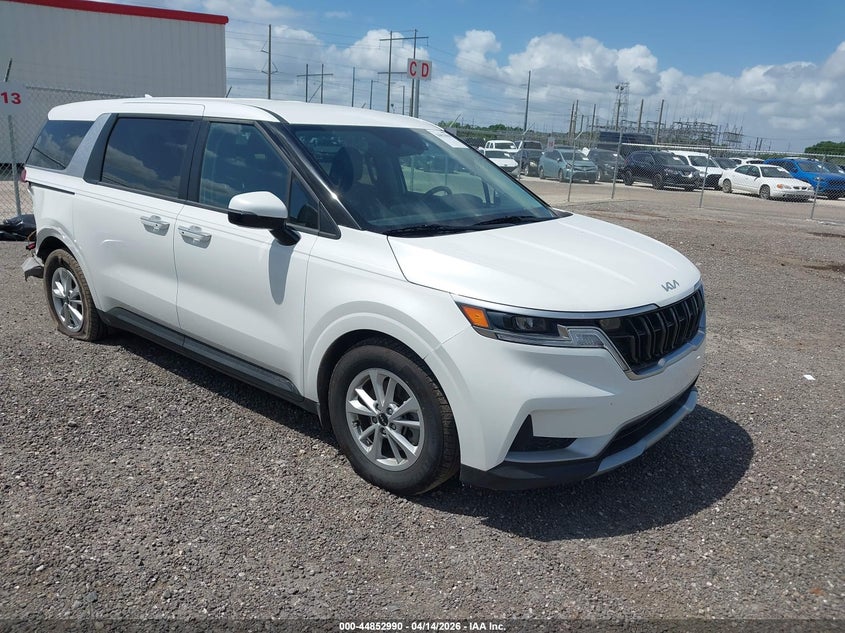 2024 Kia Carnival VIN KNDNB4H30R6355332 IAAI salvage auction — RIGHT REAR, Wait Title, sold $8,000 on 2026-07-22 (photo 1)