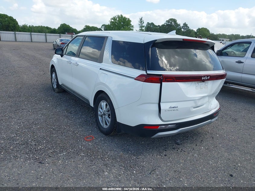 2024 Kia Carnival VIN KNDNB4H30R6355332 IAAI salvage auction — RIGHT REAR, Wait Title, sold $8,000 on 2026-07-22 (photo 3)