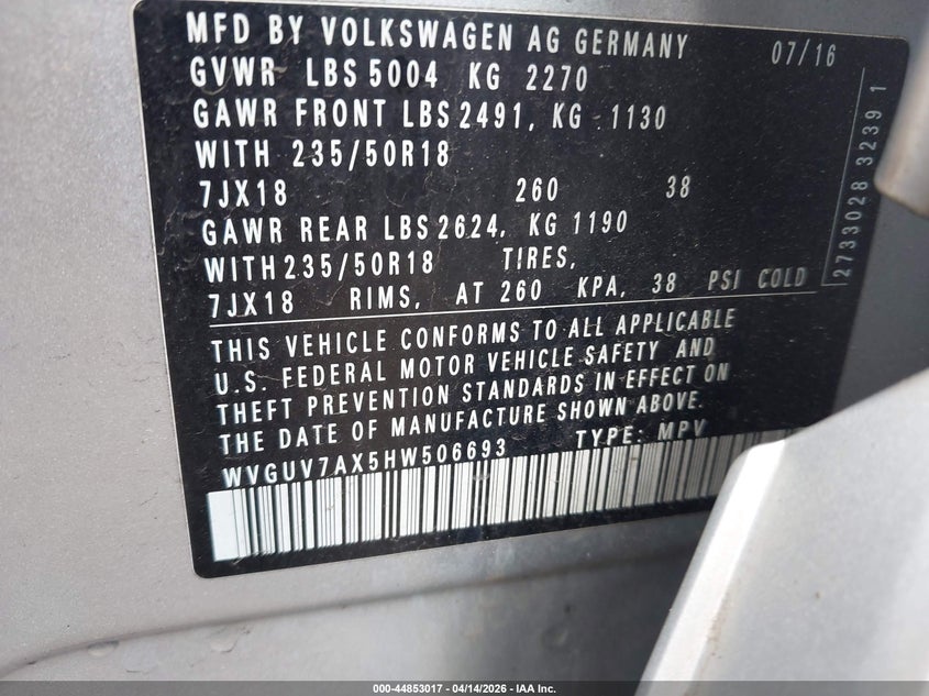 2017 Volkswagen Tiguan VIN WVGUV7AX5HW506693 IAAI salvage auction — FRONT END, Clear (Virginia), sold $1,850 on 2026-07-27 (photo 9)