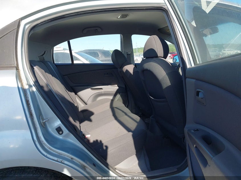 2008 Kia Rio VIN KNADE163786309934 IAAI salvage auction — NORMAL WEAR, Clear (Oklahoma), sold $400 on 2026-07-07 (photo 8)