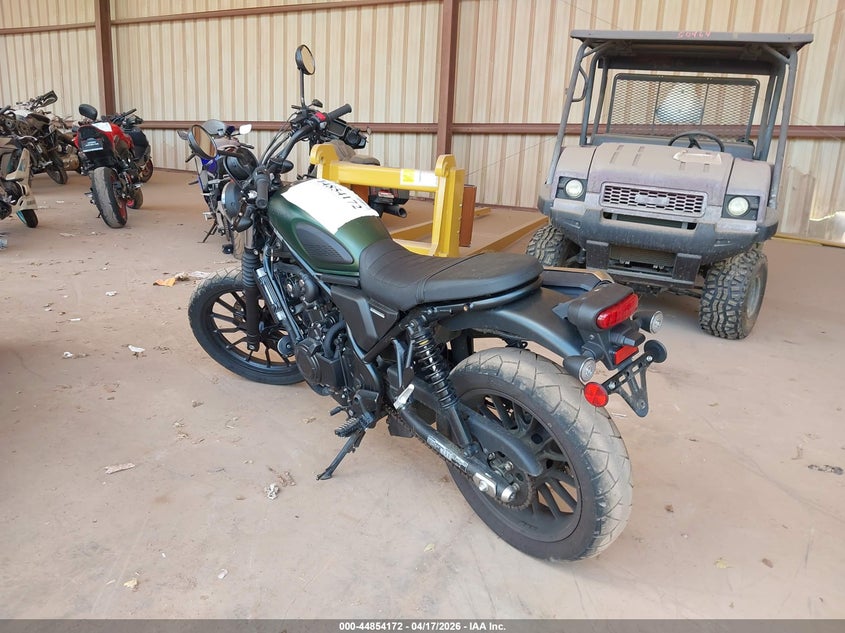 2023 Honda Cl VIN MLHPC6755P5000015 IAAI salvage auction — RIGHT SIDE, Salvage Title, sold $150 on 2026-07-22 (photo 3)